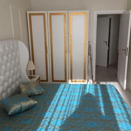 Роскошные Апартаменты На Солнечном Берегу Apartment