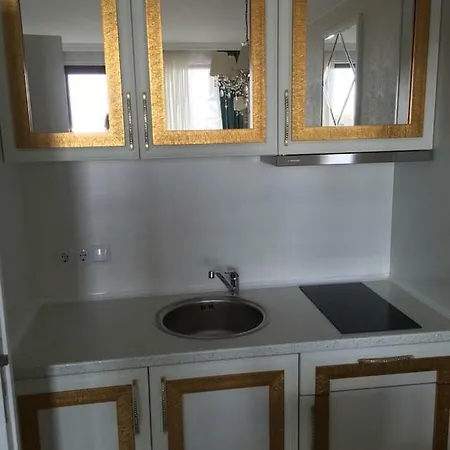 Роскошные Апартаменты На Солнечном Берегу Apartmán Sluneční pobřeží